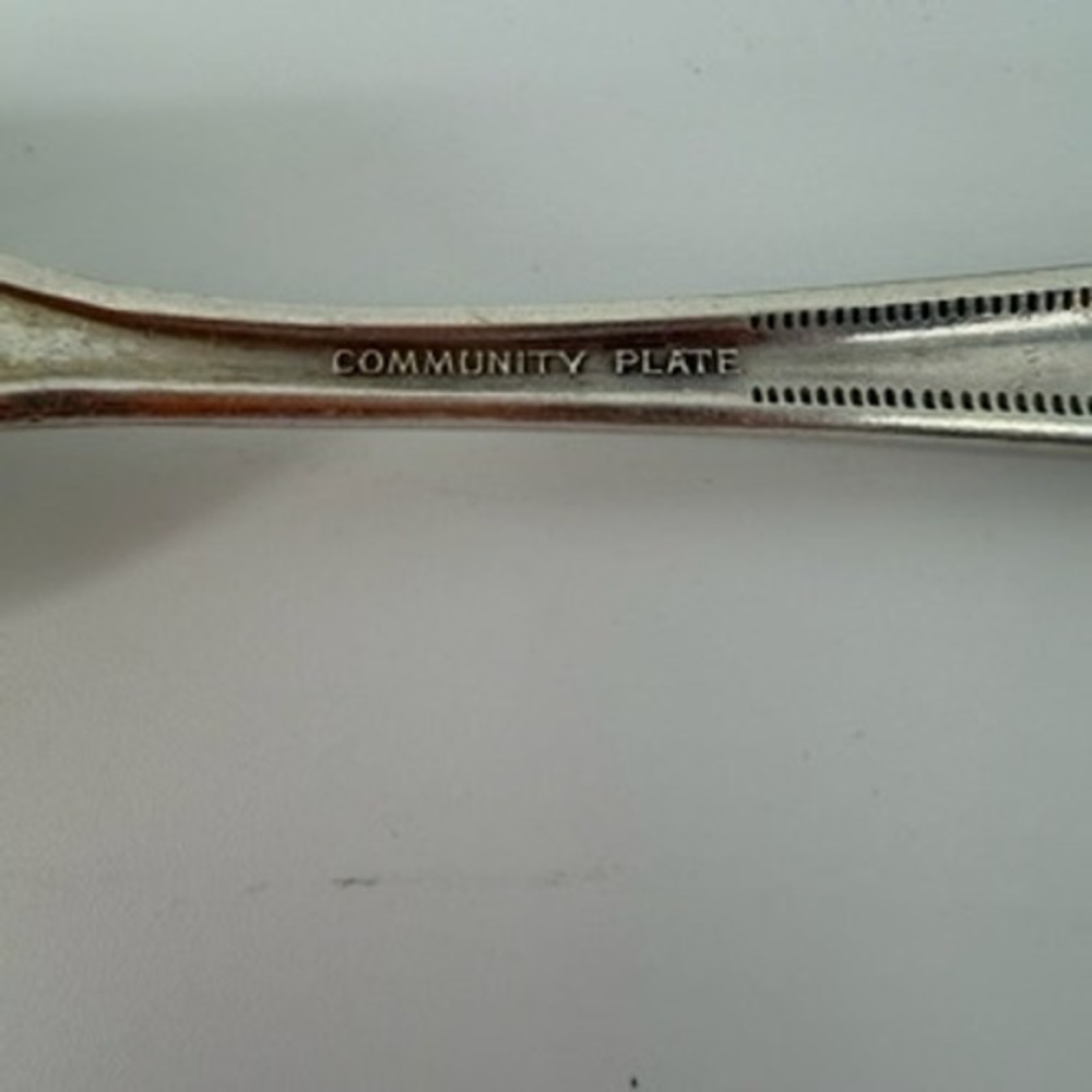 Oneida Grosvenor Community Plate Silver Plate Teaspoons Set of 4 Art Deco 6" - Picture 4 of 5
